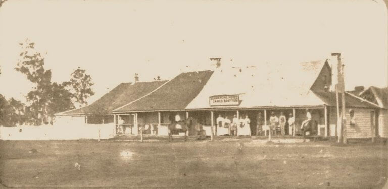 A heritage photo of the old commercial hotel